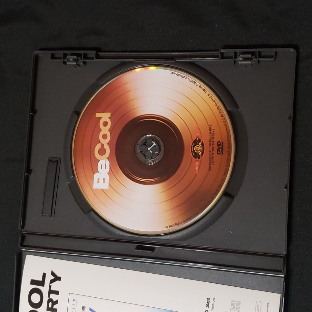Multiple DVD's - Picture 2 of 13